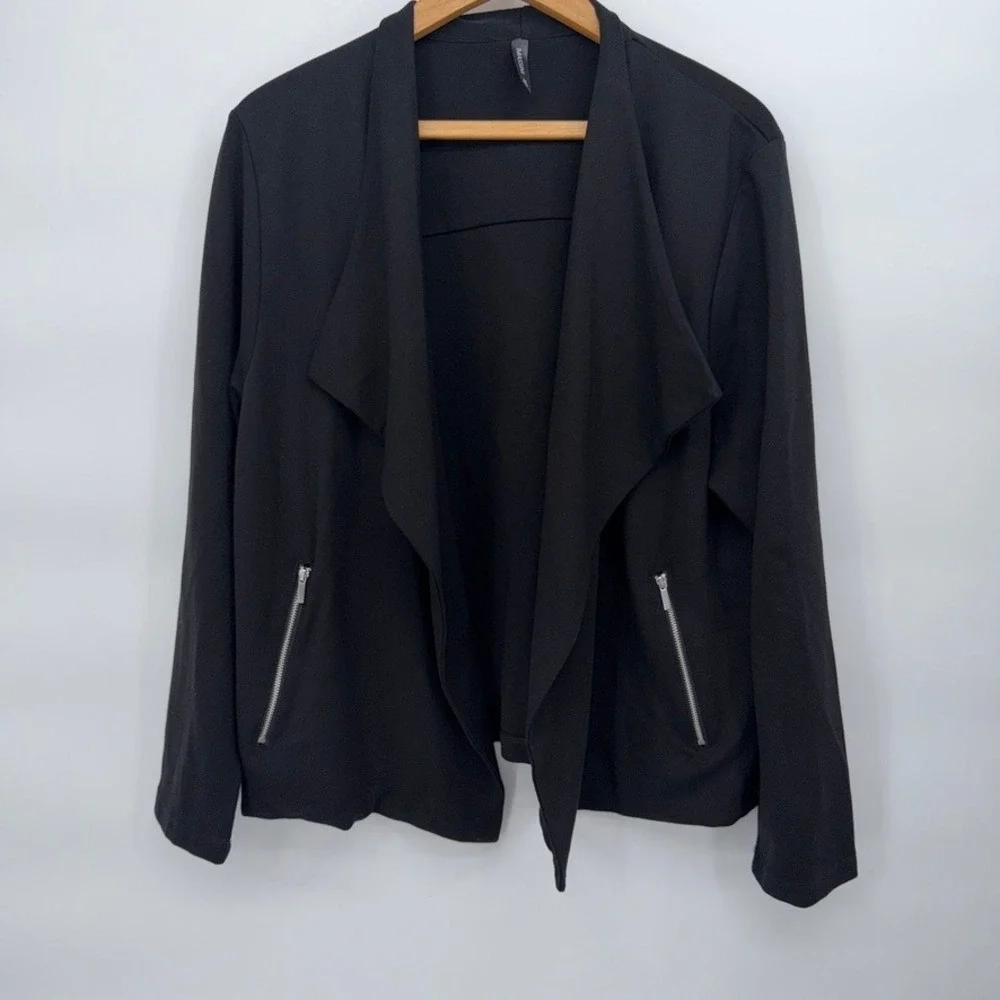 Massini Open Front Drape Neck Blazer Jacket Neutral Layering Black Plus Size 1X - Picture 8 of 8